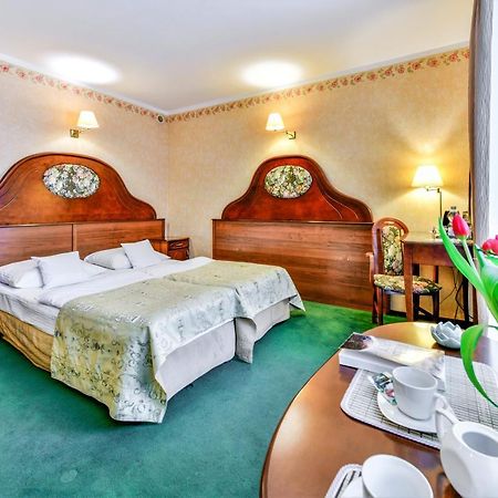 Apartamenty Sobieski Kołobrzeg Exteriör bild