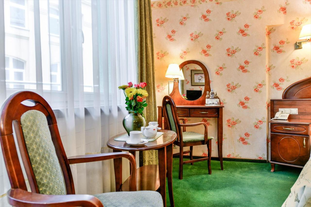 Apartamenty Sobieski Kołobrzeg Exteriör bild