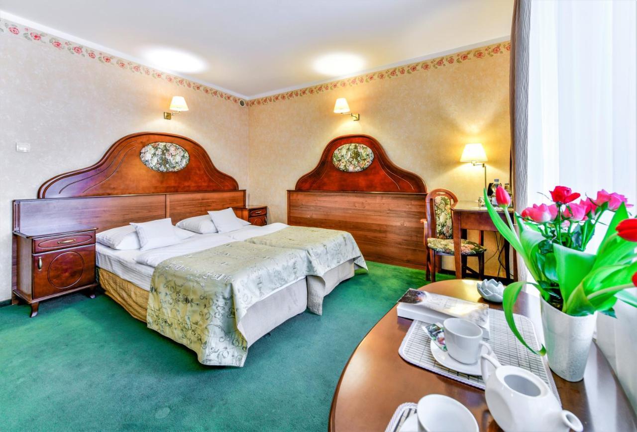 Apartamenty Sobieski Kołobrzeg Exteriör bild