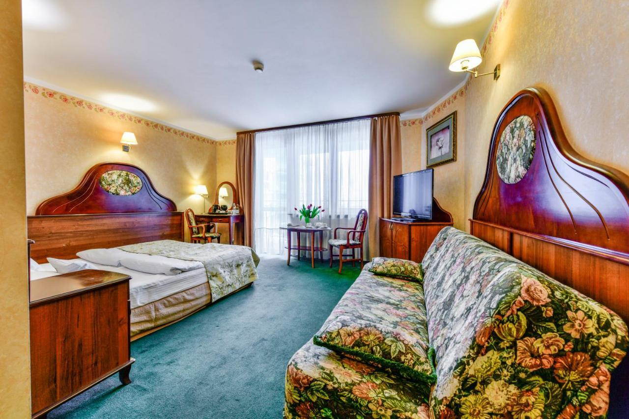 Apartamenty Sobieski Kołobrzeg Exteriör bild