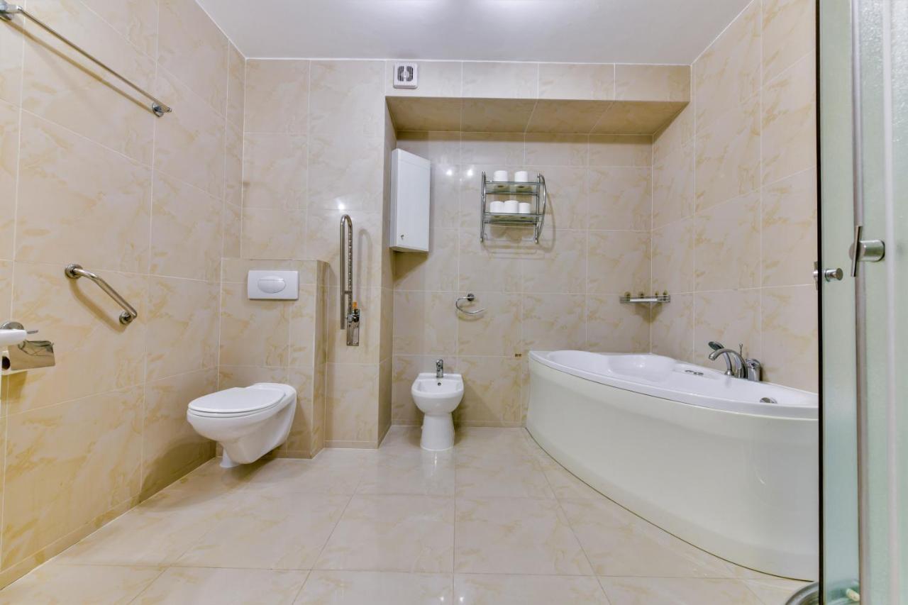 Apartamenty Sobieski Kołobrzeg Exteriör bild